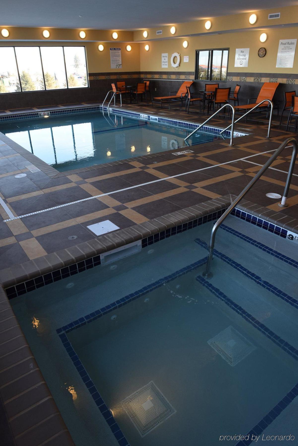 Holiday Inn Express & Suites Fort Dodge By Ihg Eksteriør bilde