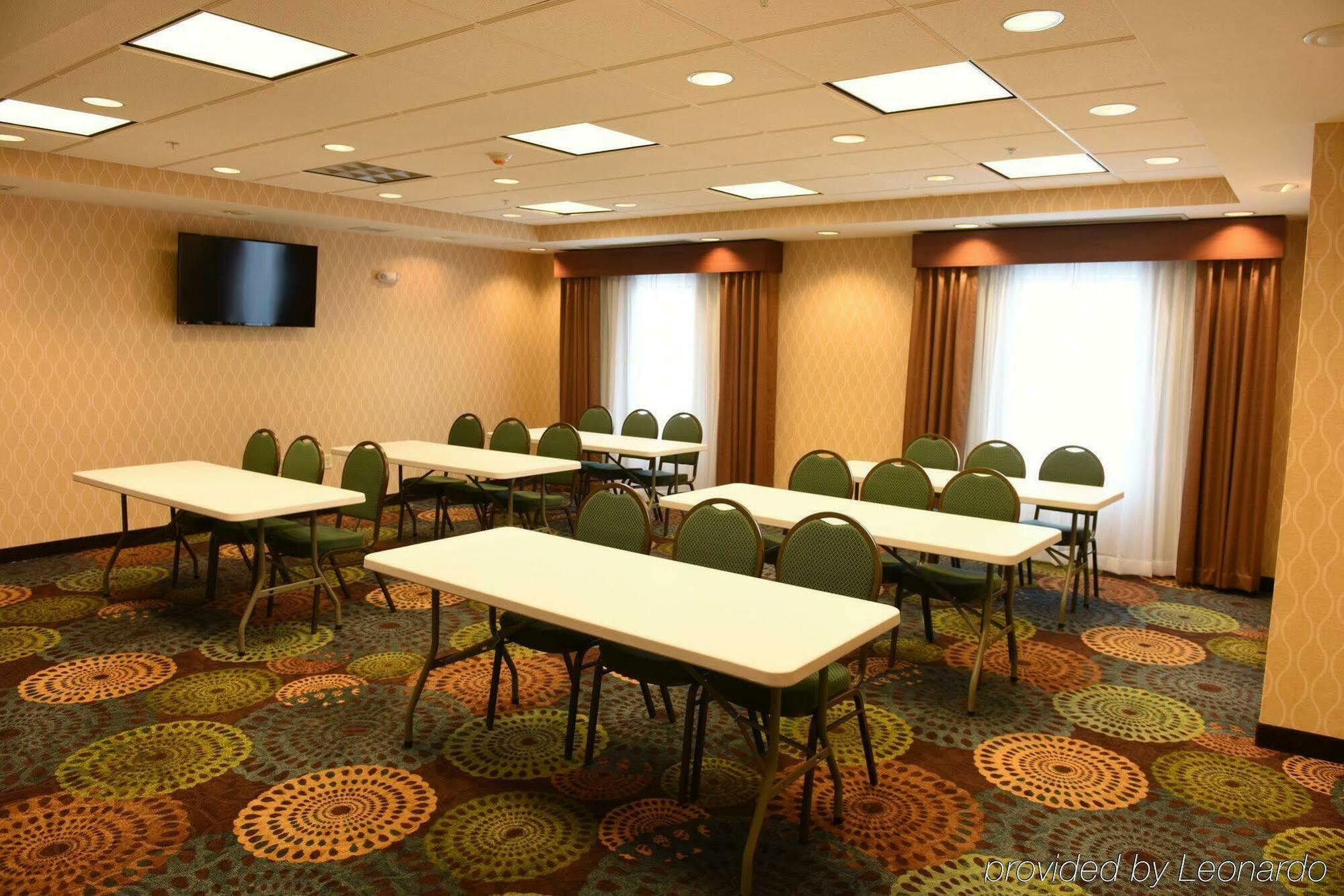 Holiday Inn Express & Suites Fort Dodge By Ihg Eksteriør bilde
